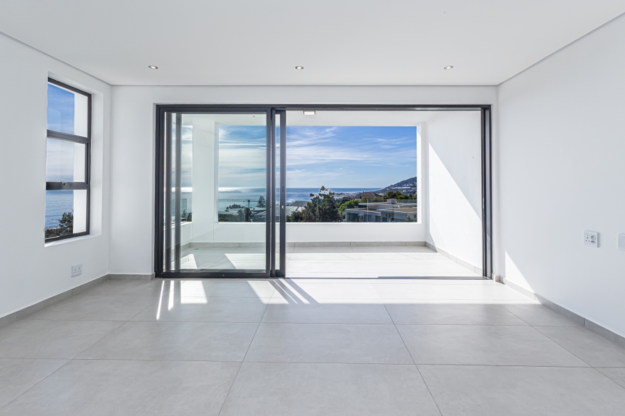 To Let 3 Bedroom Property for Rent in Camps Bay Western Cape